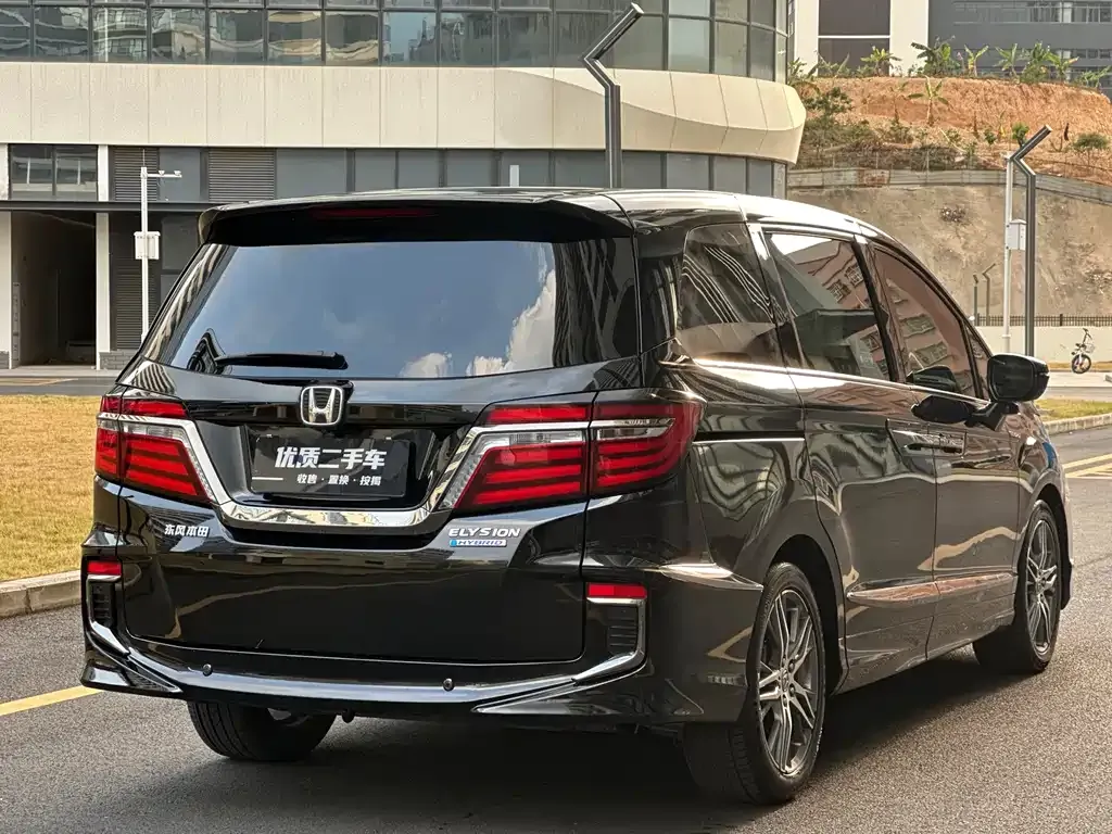 Honda Elysion 2021 из CN, фото 9