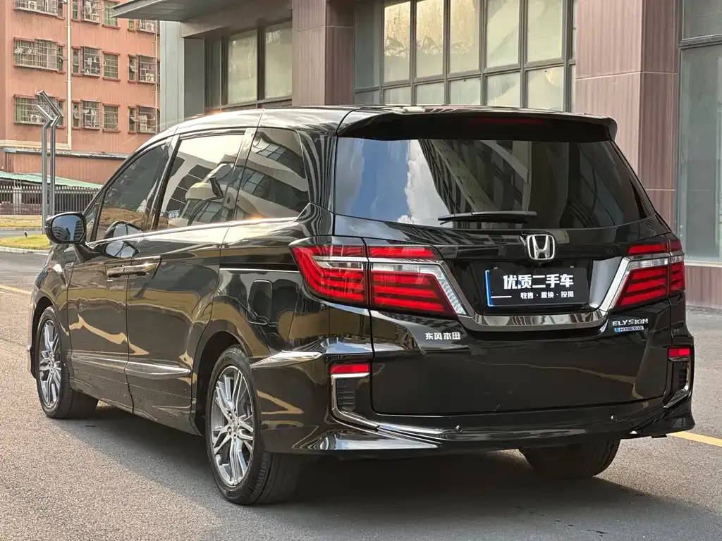 Honda Elysion 2021 из CN, фото 7