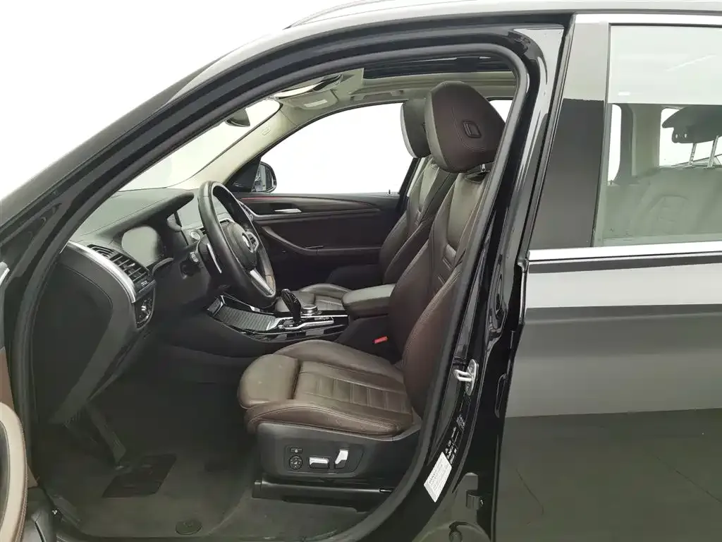 BMW X3 2021 из CN, фото 7