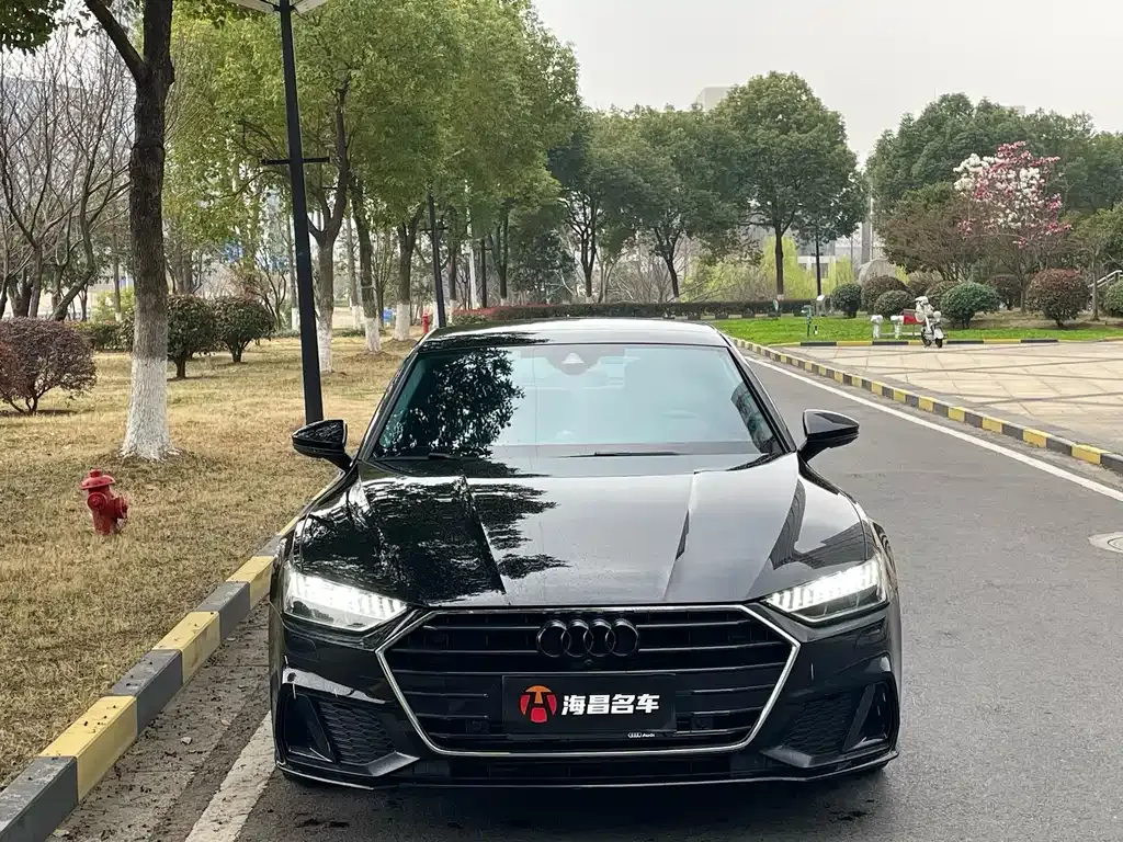 Audi A7 — фото 5