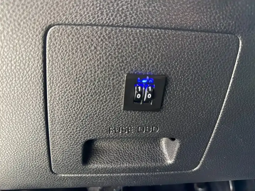 Kia KX3 2022 из CN, фото 10