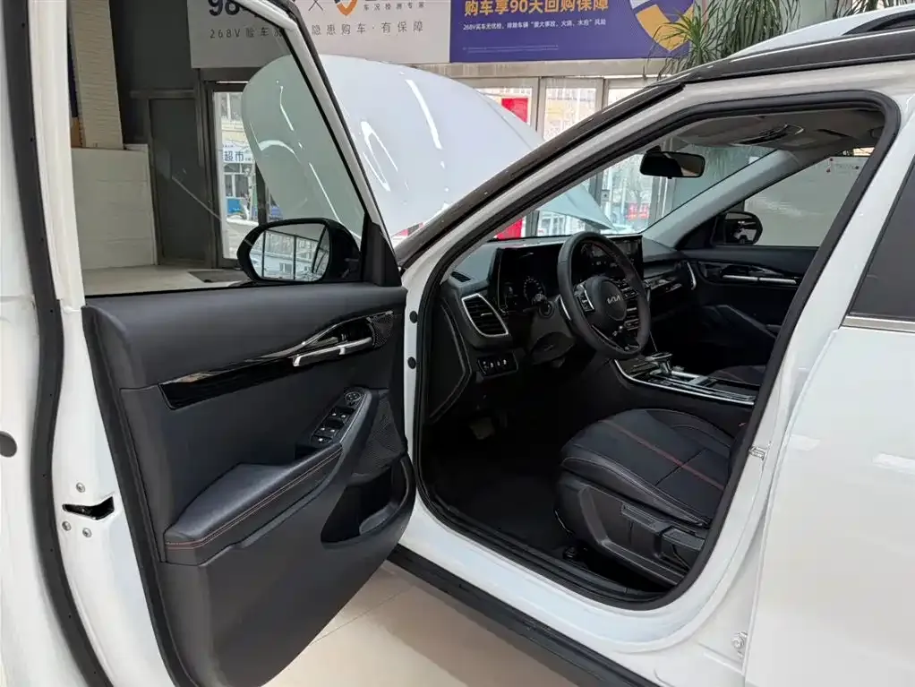 Kia KX3 2022 из CN, фото 7