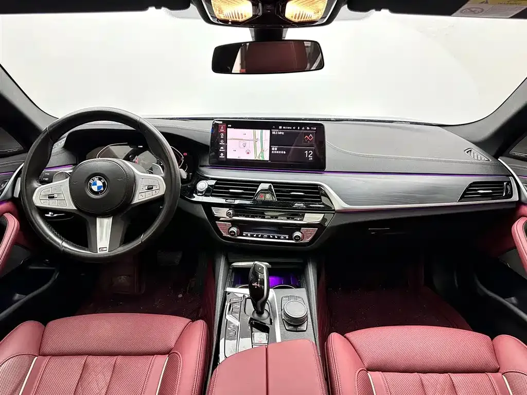 BMW 5 Series — фото 10