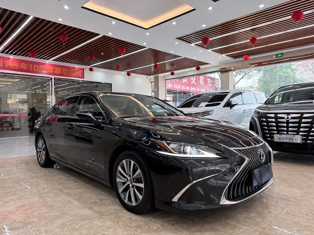 Lexus ES 2021 из CN, фото 5