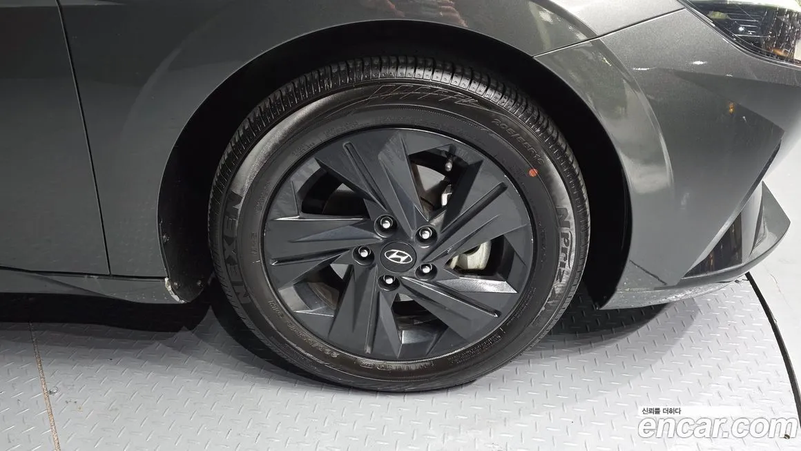 Hyundai AVANTE 2023 из KR, фото 7