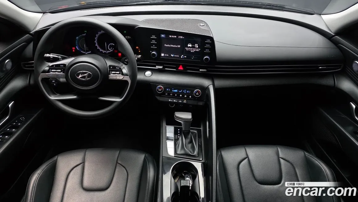 Hyundai AVANTE 2023 из KR, фото 8