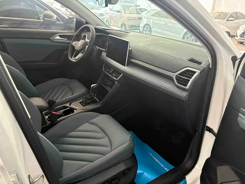 Volkswagen Tharu 2024 из CN, фото 9