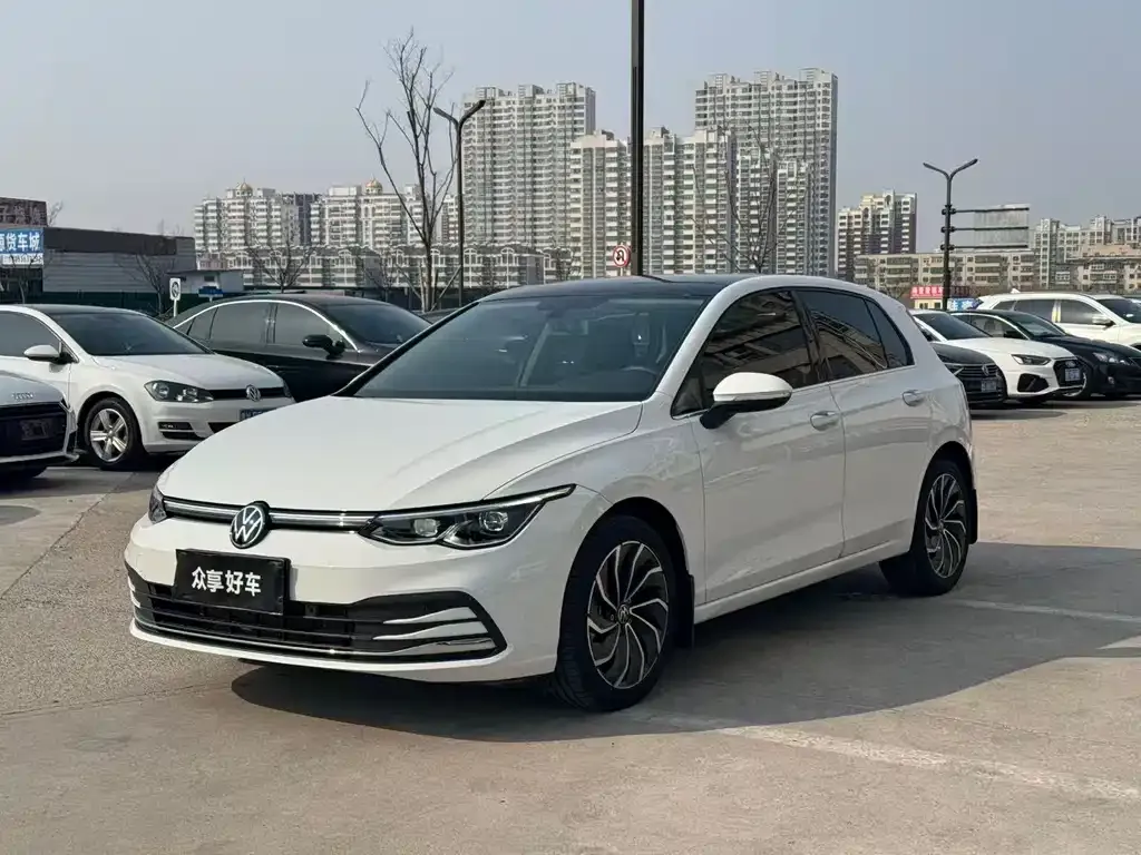 Volkswagen Golf 2022 из CN, фото 1