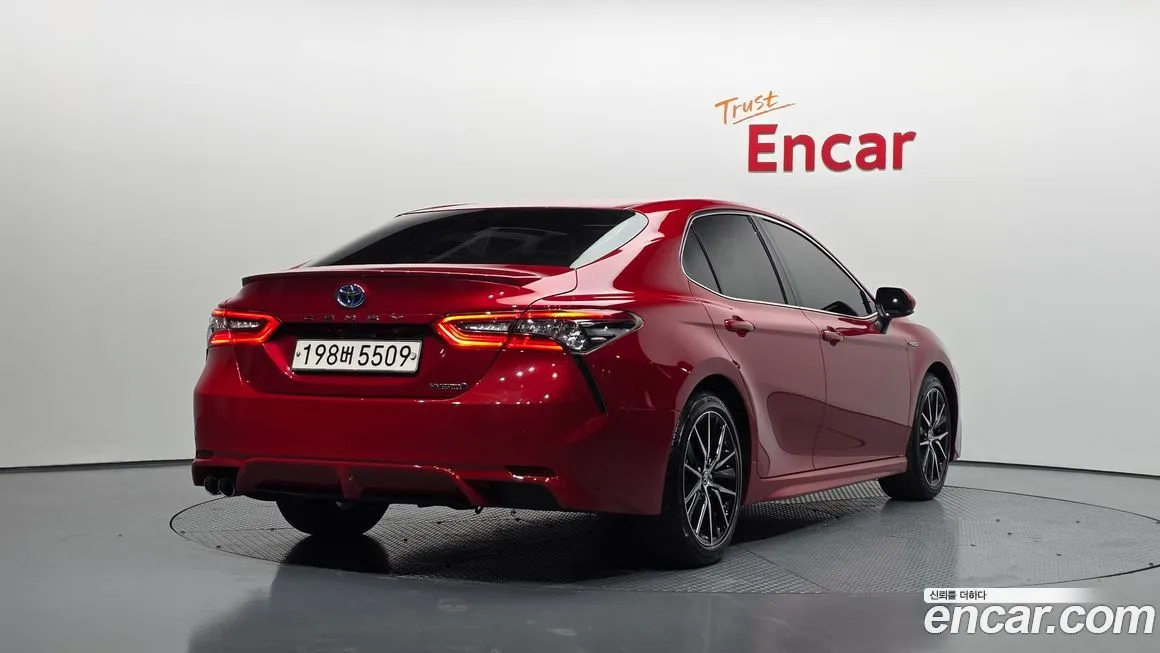 Toyota Camry 2022 из KR, фото 3