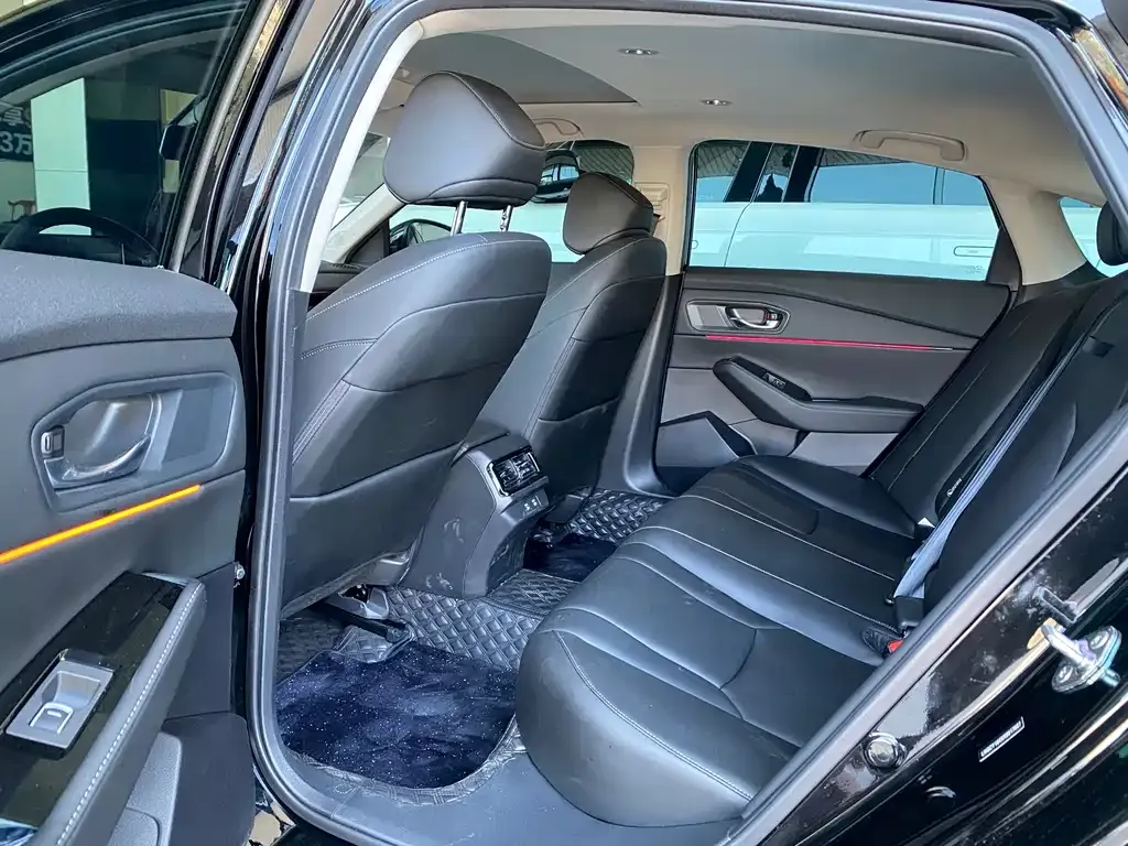 Honda Accord — фото 2