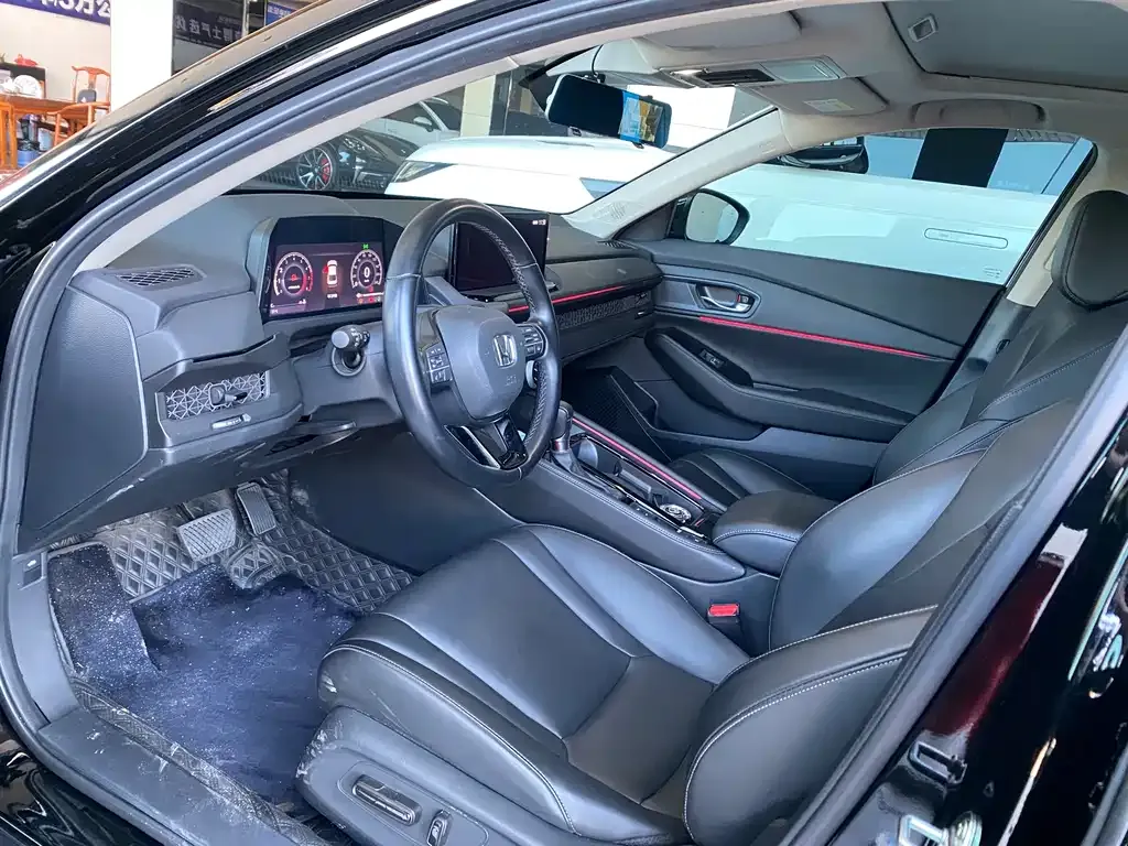 Honda Accord — фото 3