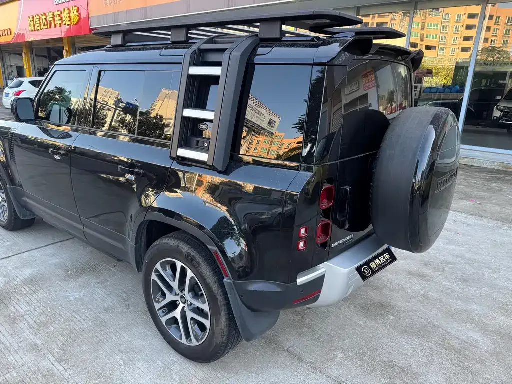 Land Rover Defender — фото 8