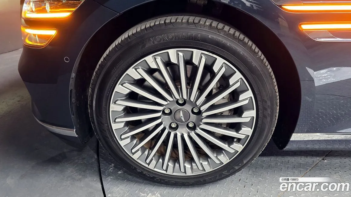 Genesis G80 — фото 10