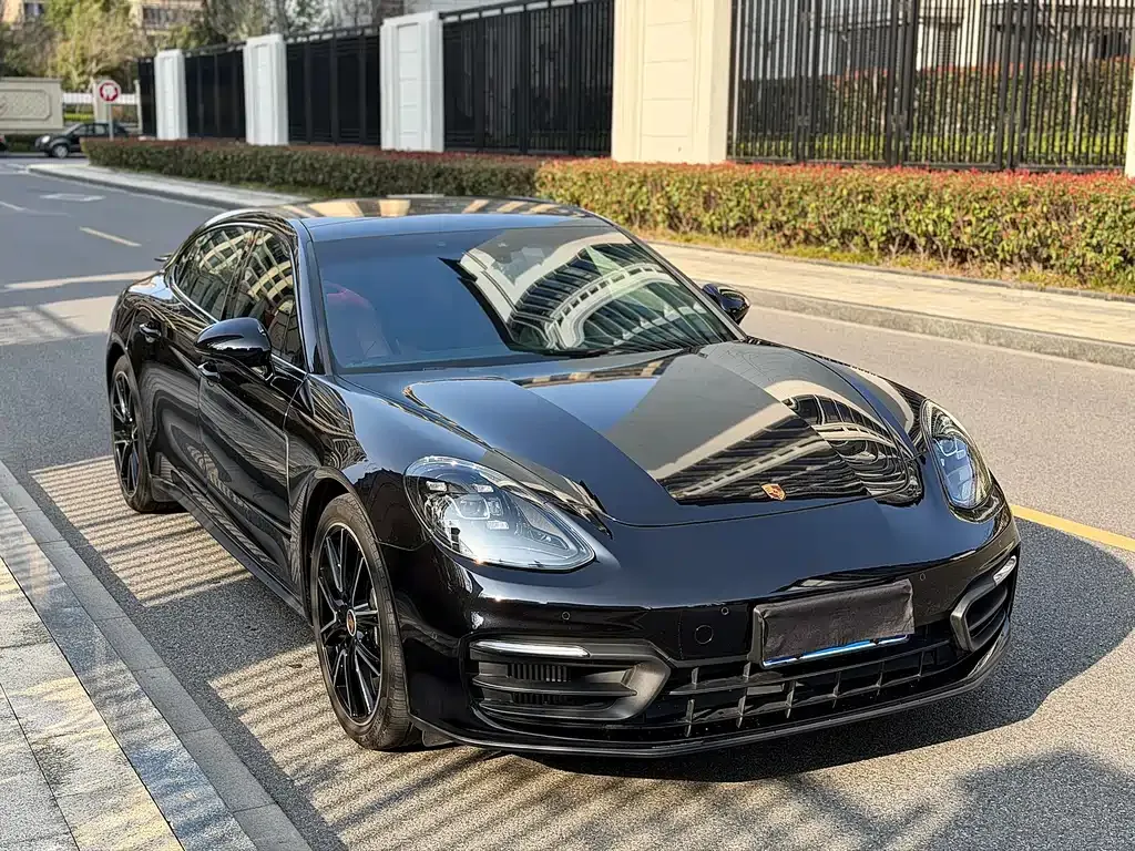 Porsche Panamera — фото 10