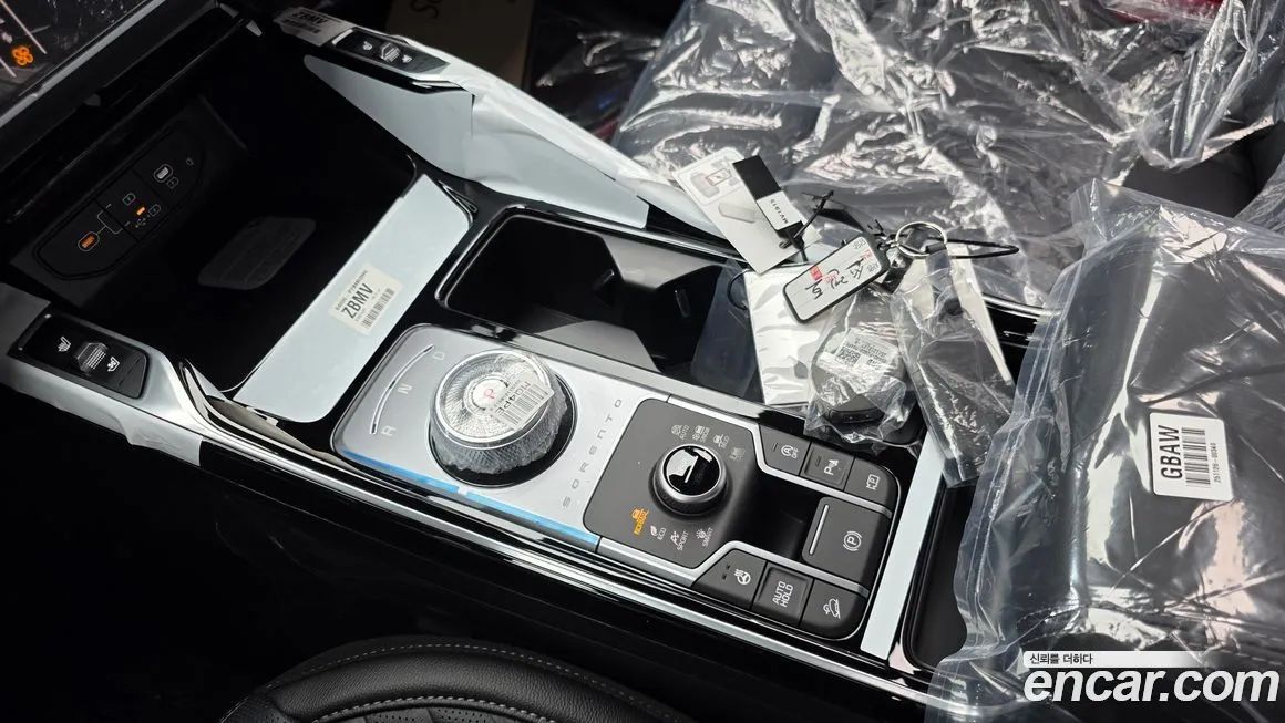 Kia Sorento — фото 7