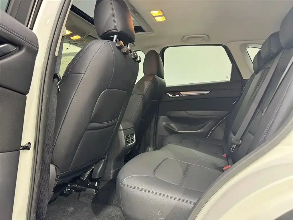 Mazda CX-5 2023 из CN, фото 5