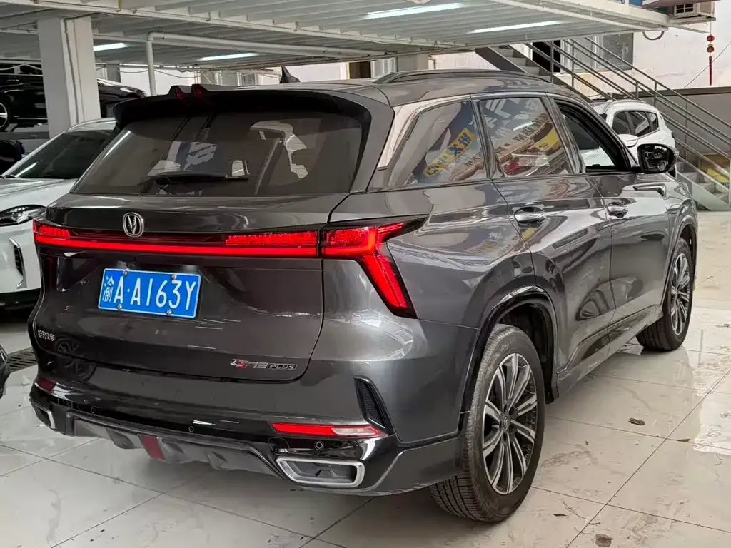 Changan CS75PLUS — фото 9