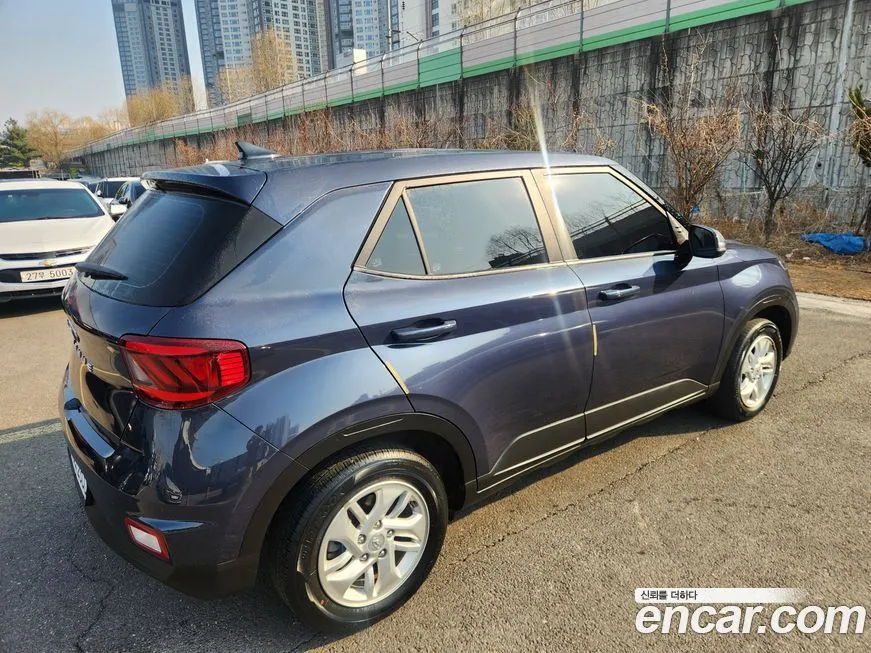 Hyundai Venue 2022 из KR, фото 8