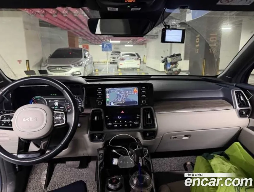 Kia Sorento — фото 10