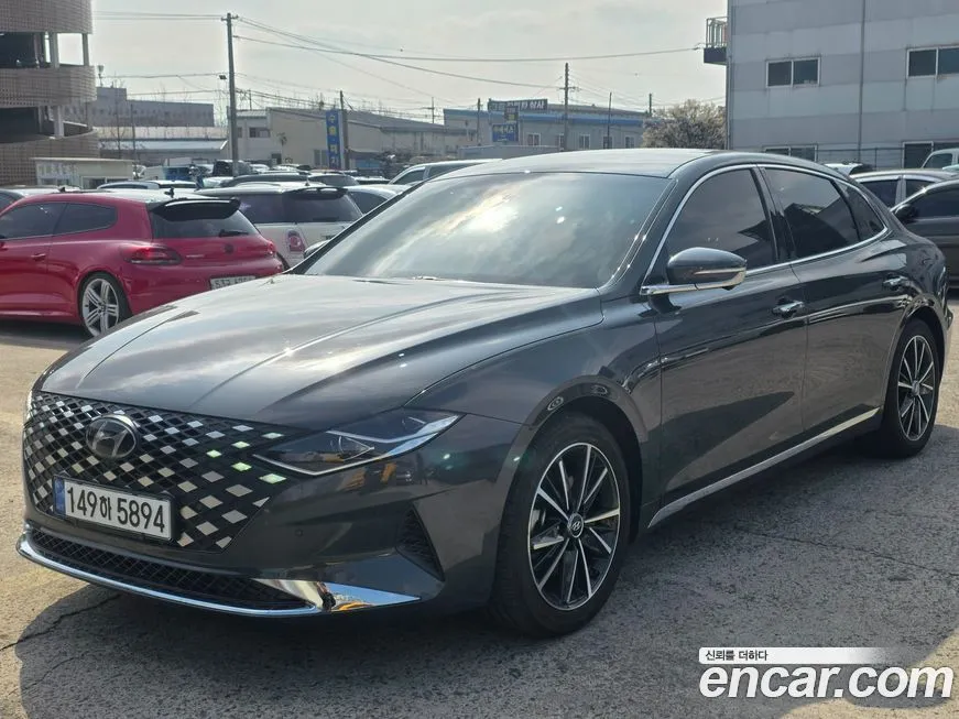Hyundai Grandeur — фото 10