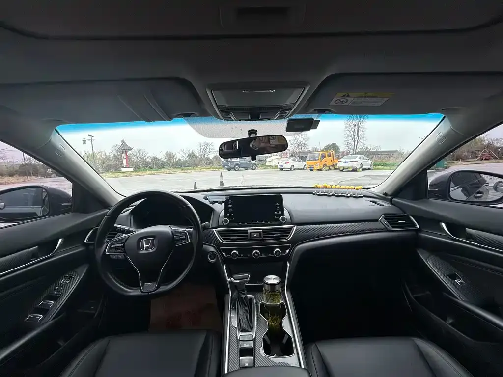 Honda Accord 2021 из CN, фото 2
