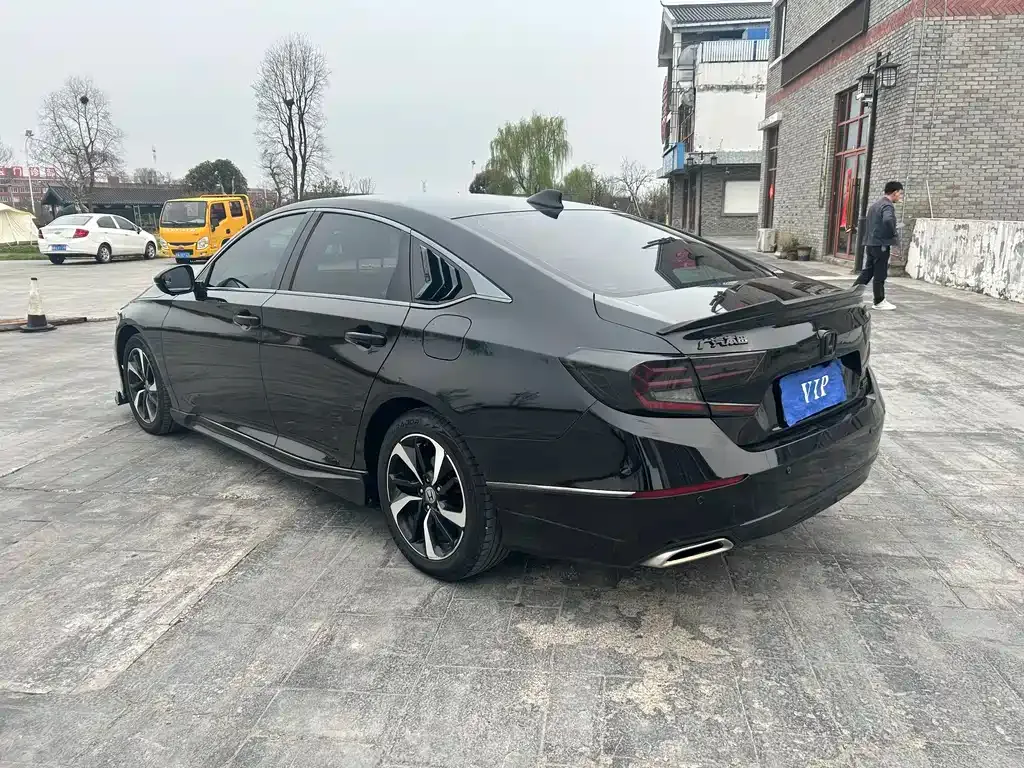 Honda Accord 2021 из CN, фото 10