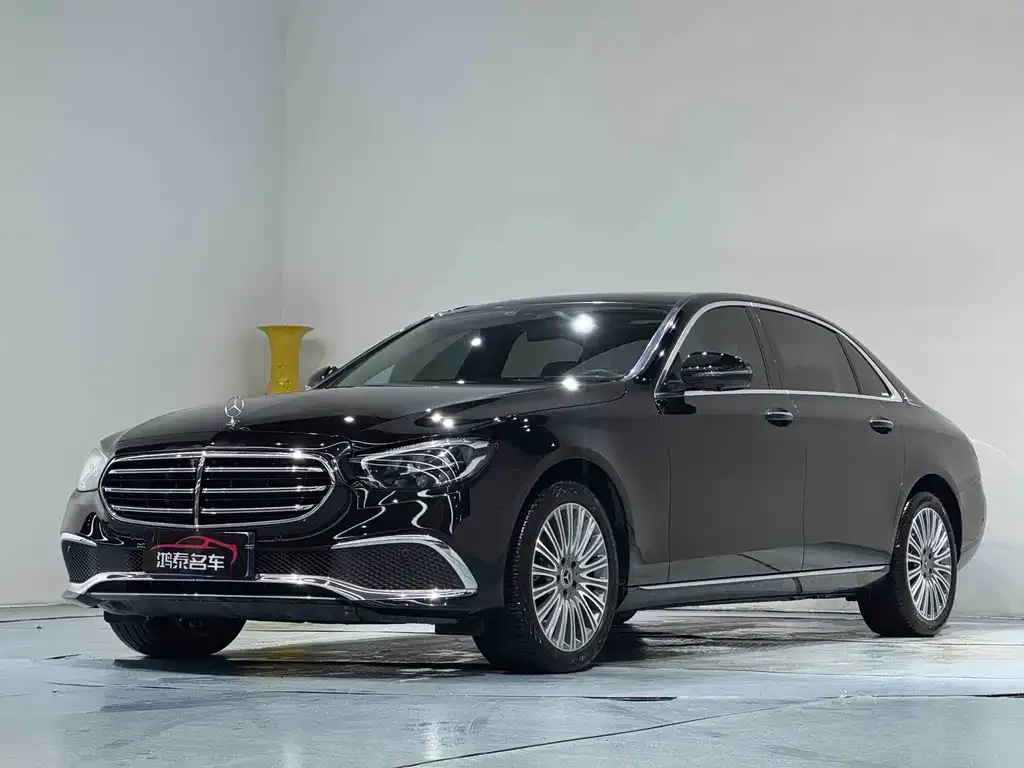 Mercedes-Benz E-Class — фото 5