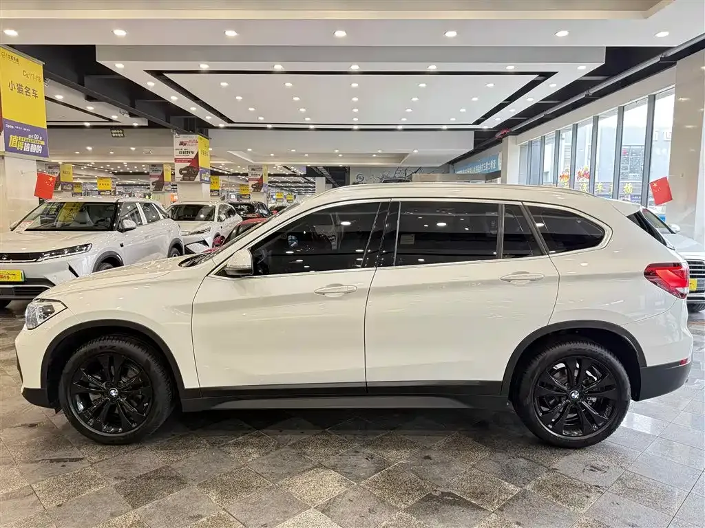 BMW X1 2022 из CN, фото 8