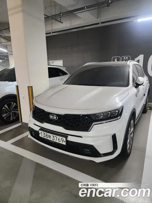 Kia Sorento — фото 1