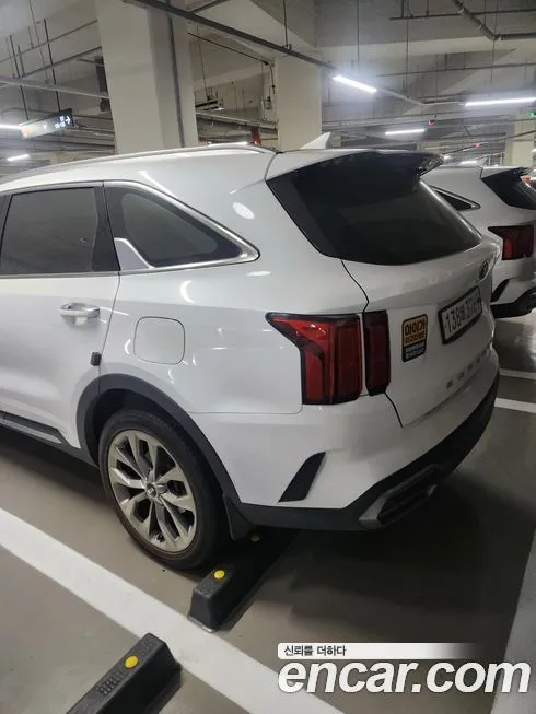 Kia Sorento — фото 3