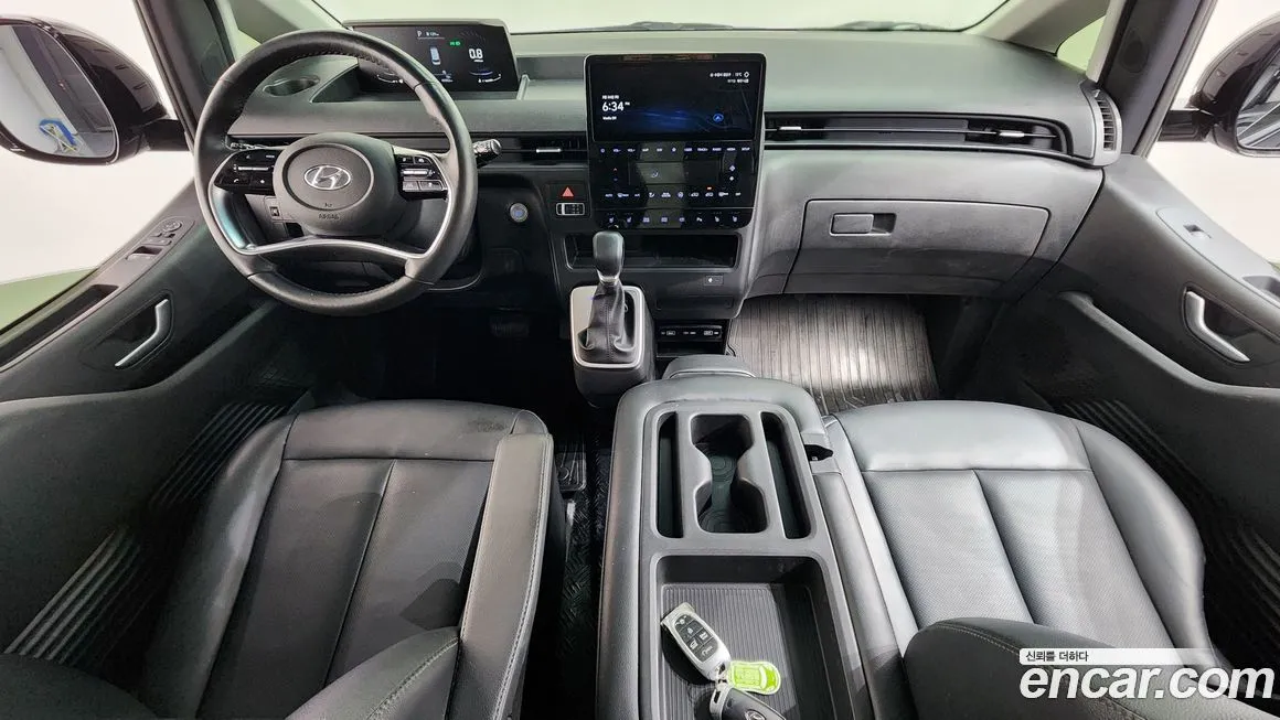 Hyundai Staria 2022 из KR, фото 3