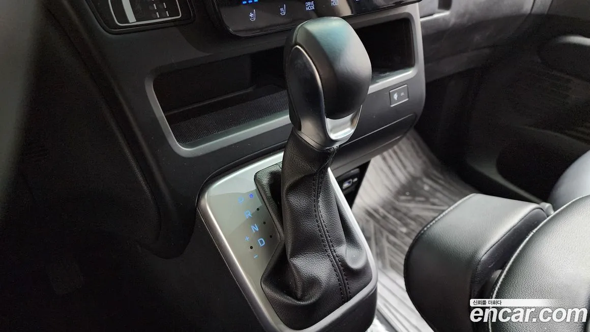 Hyundai Staria 2022 из KR, фото 8