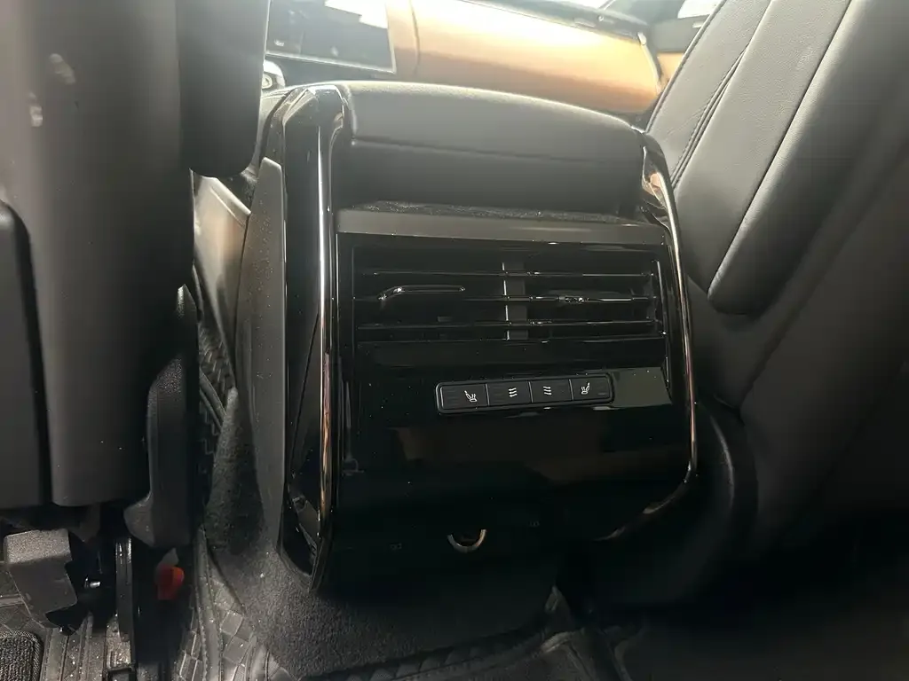 Land Rover Sport 2024 из CN, фото 7