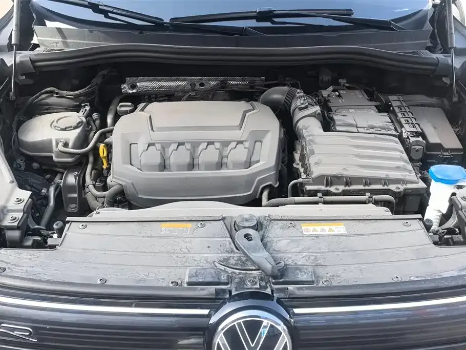 Volkswagen Tiguan L 2024 из CN, фото 10