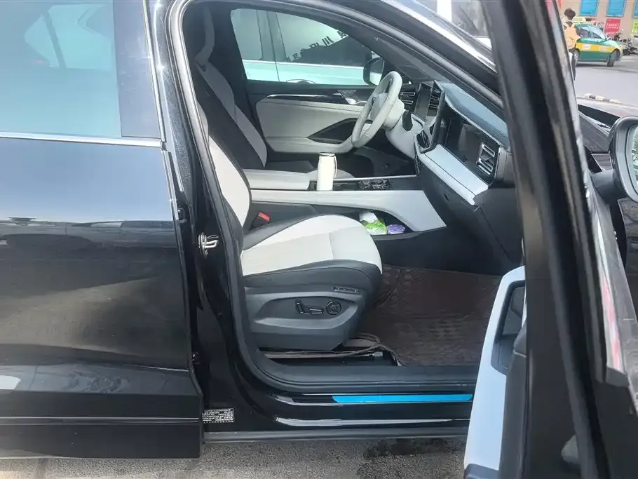 Volkswagen Tiguan L 2024 из CN, фото 5