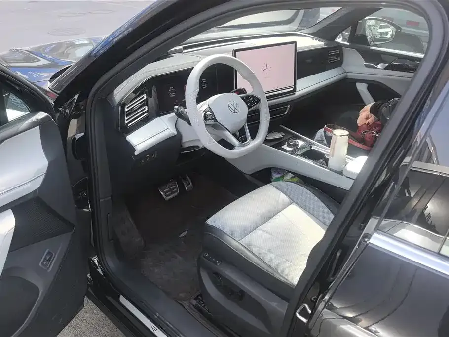Volkswagen Tiguan L 2024 из CN, фото 3