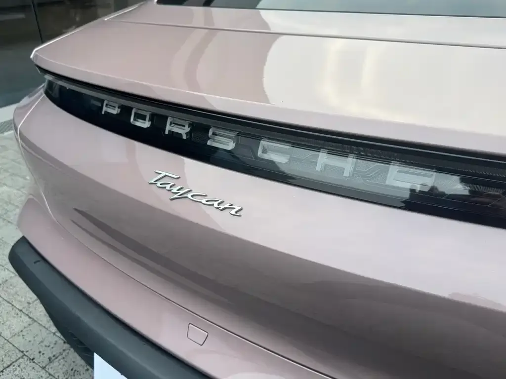 Porsche Taycan 2021 из CN, фото 7