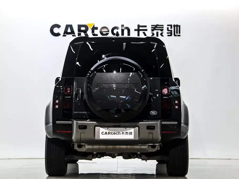 Land Rover Defender 2023 из CN, фото 2