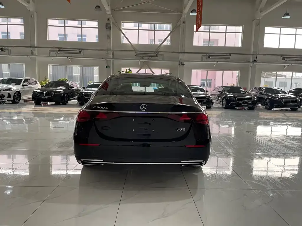 Mercedes-Benz E-Class 2026 из CN, фото 8