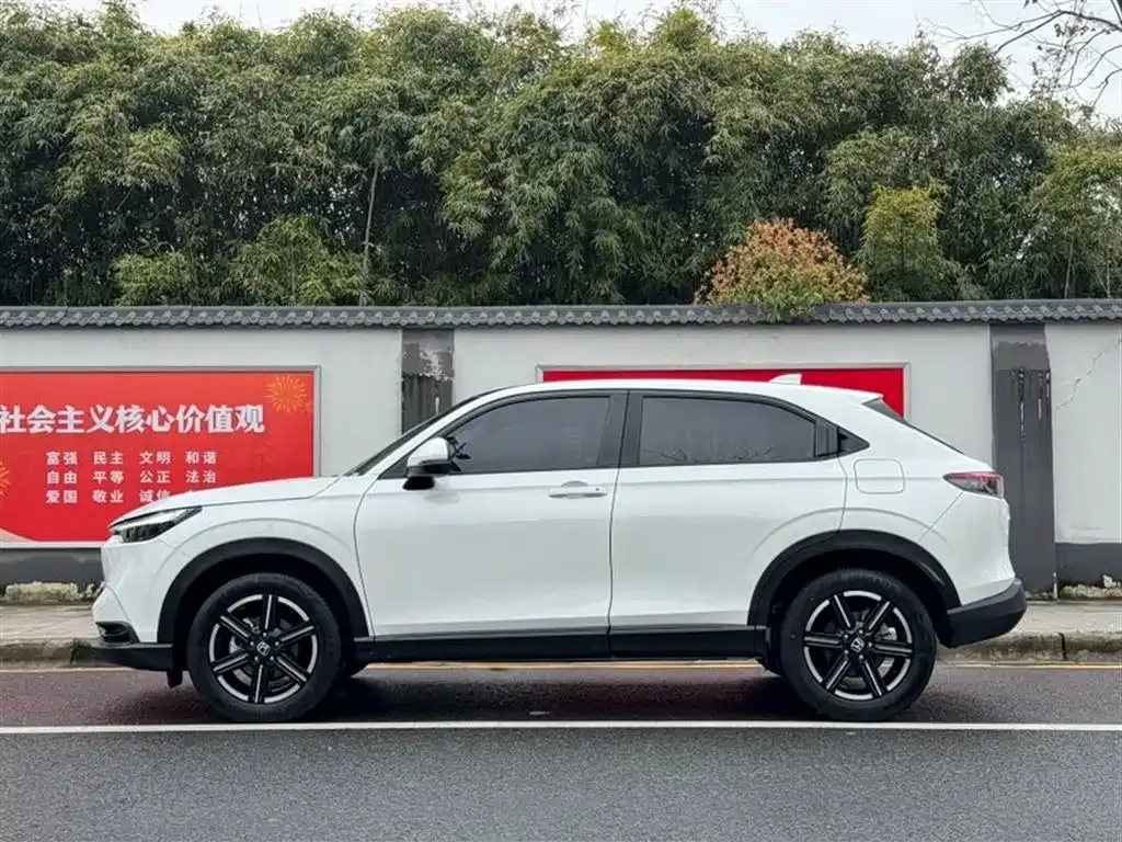 Honda Vezel — фото 9