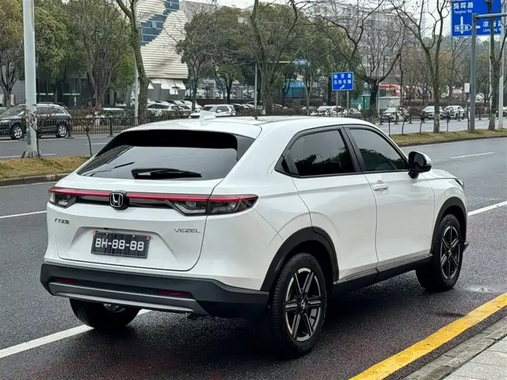 Honda Vezel — фото 10