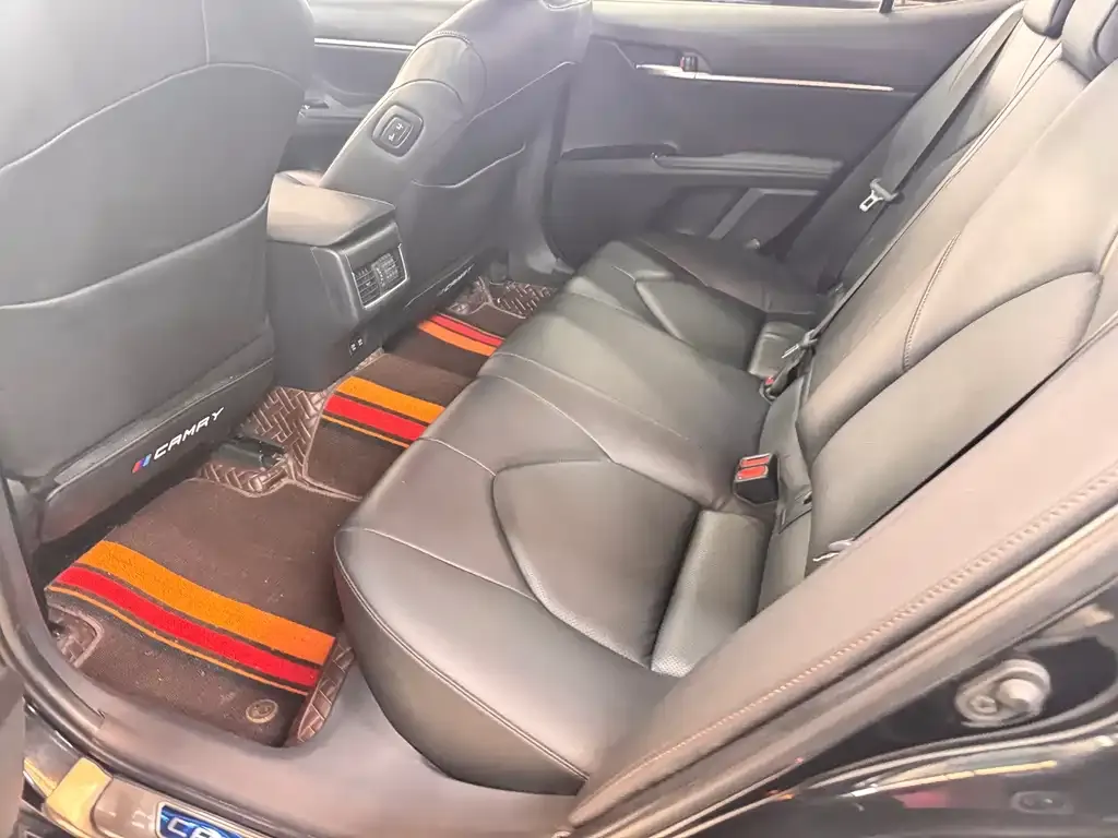 Toyota Camry 2022 из CN, фото 8