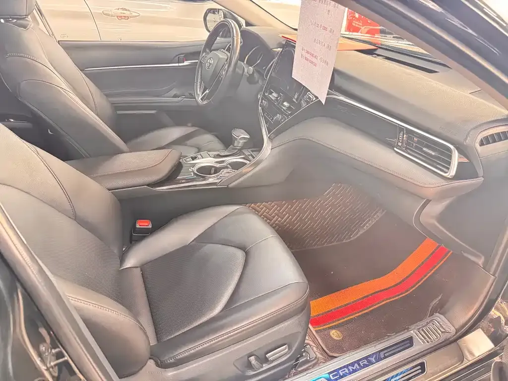 Toyota Camry 2022 из CN, фото 5
