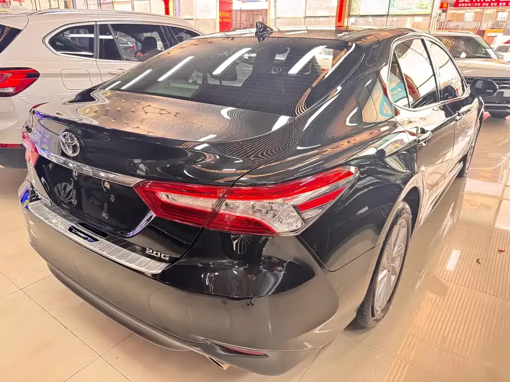 Toyota Camry 2022 из CN, фото 9