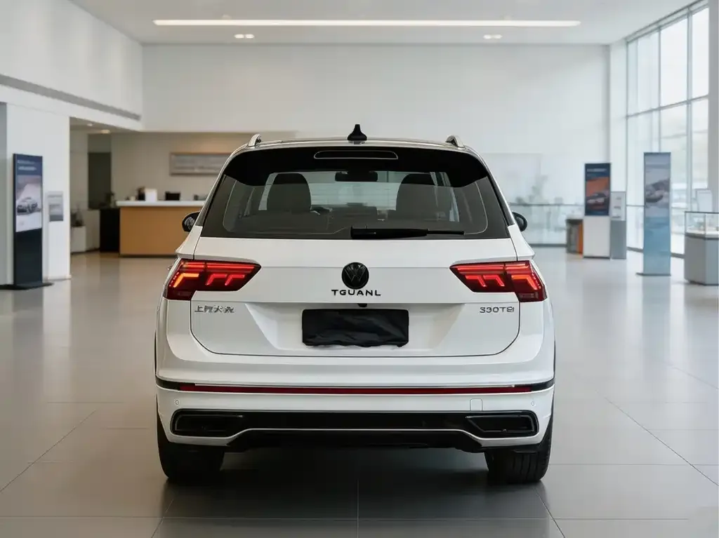 Volkswagen Tiguan L — фото 3