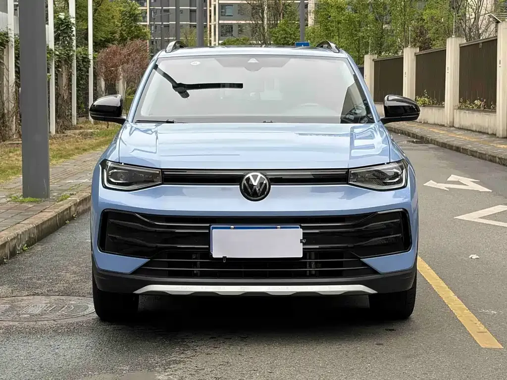 Volkswagen Tharu 2024 из CN, фото 7