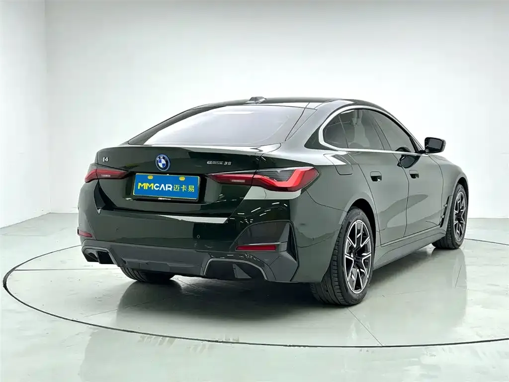 BMW i4 2025 из CN, фото 4