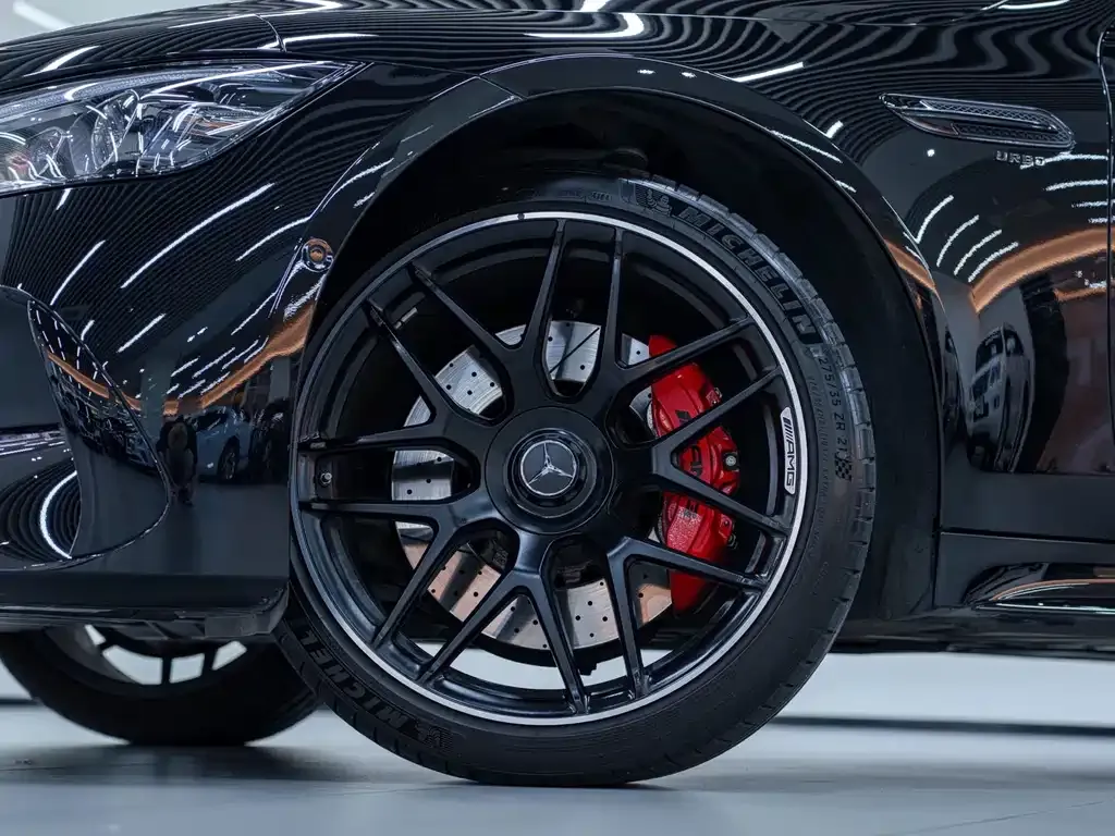 Mercedes-Benz AMG GT — фото 4