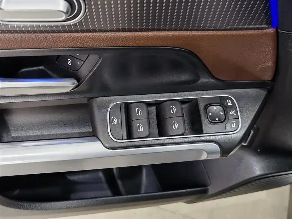 Mercedes-Benz GLB 2021 из CN, фото 10