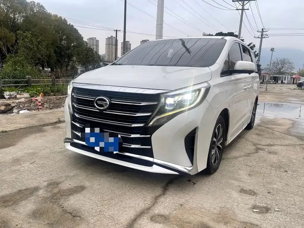GAC Motor Trumpchi M8 — фото 10